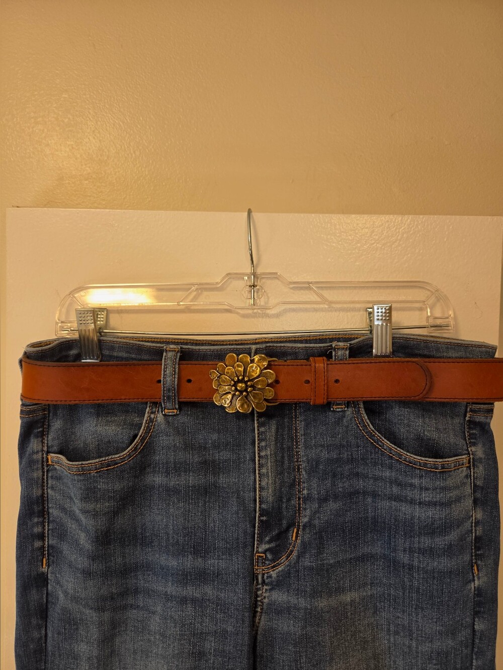 Vintage American Eagle Y2K Brown Leather Boho Belt Brass Flower Buckle Size S/M